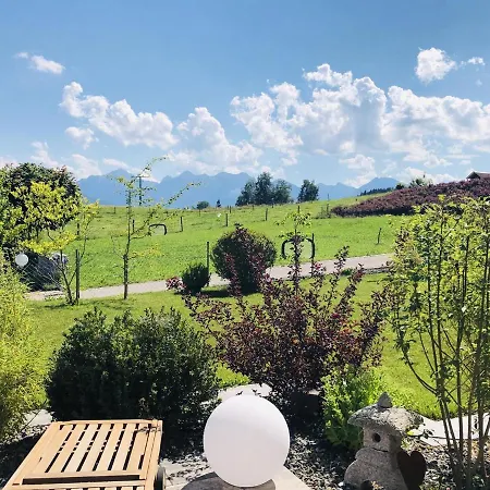 Vivien Rieden am Forggensee